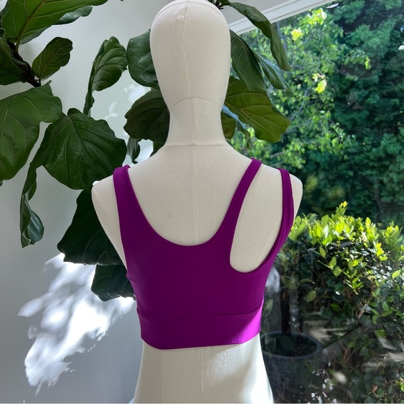 BECCA Magenta Sports Bra - Picture 4 of 4